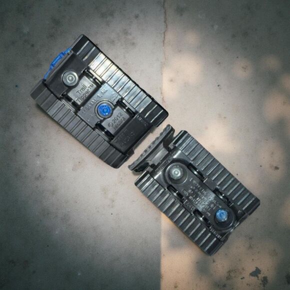 Matchbox MBX Construction Blue Trail Tipper Track Truck Blizzard Buster Diecast - Picture 4 of 6